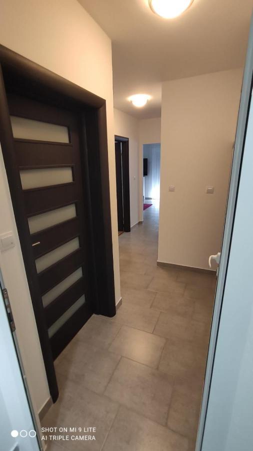 Apartmani Gavran Pirovac Extérieur photo